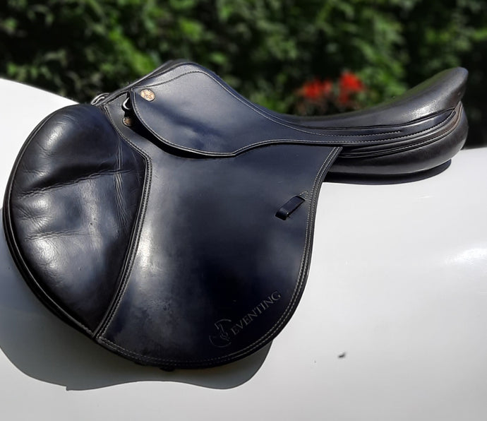 Prestige saddle